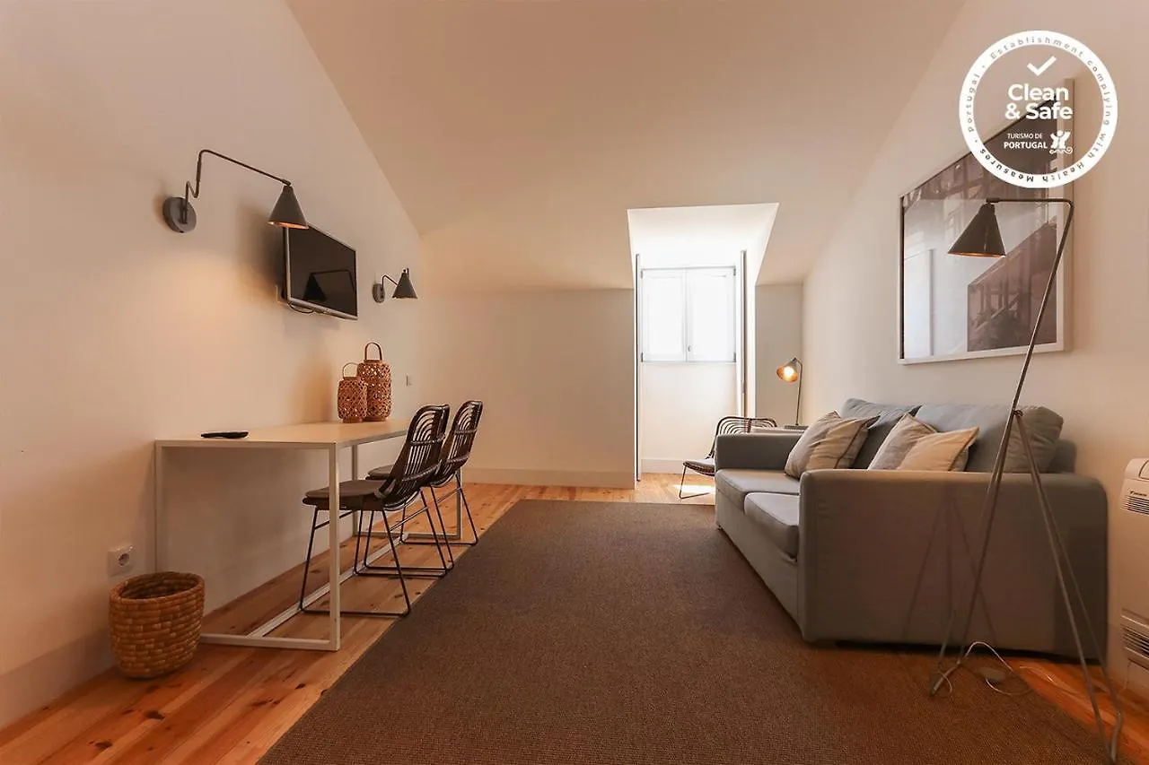 Combro Suites By Homing Lisbona
