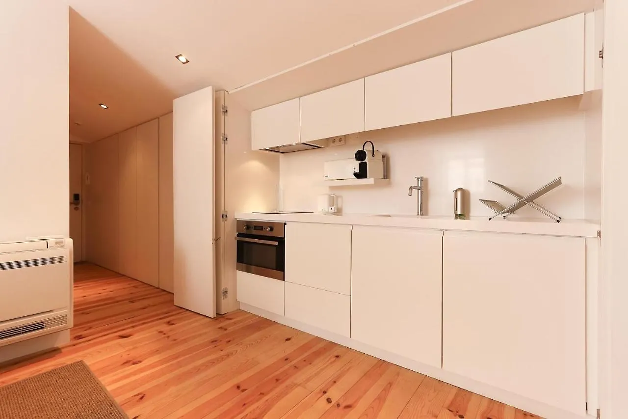 Combro Suites By Homing Lisbona Appartamento