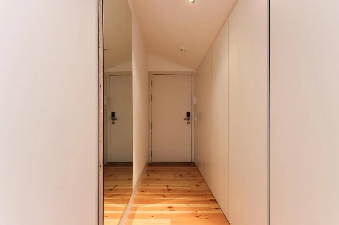 Combro Suites By Homing Lisbona 0*,