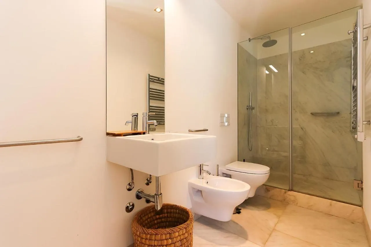 Combro Suites By Homing Lisbona 0*,