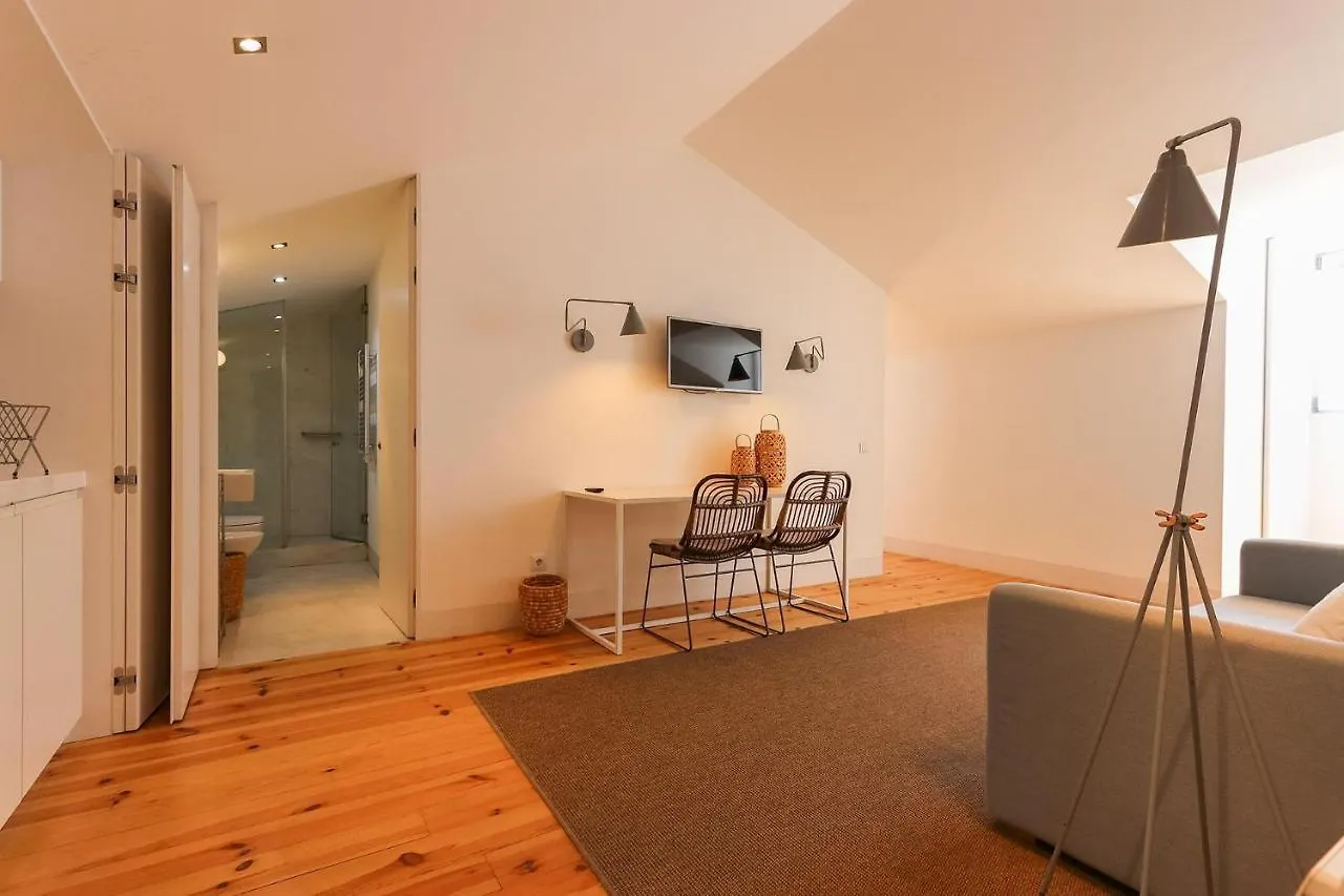 Combro Suites By Homing Lissabon 0*,