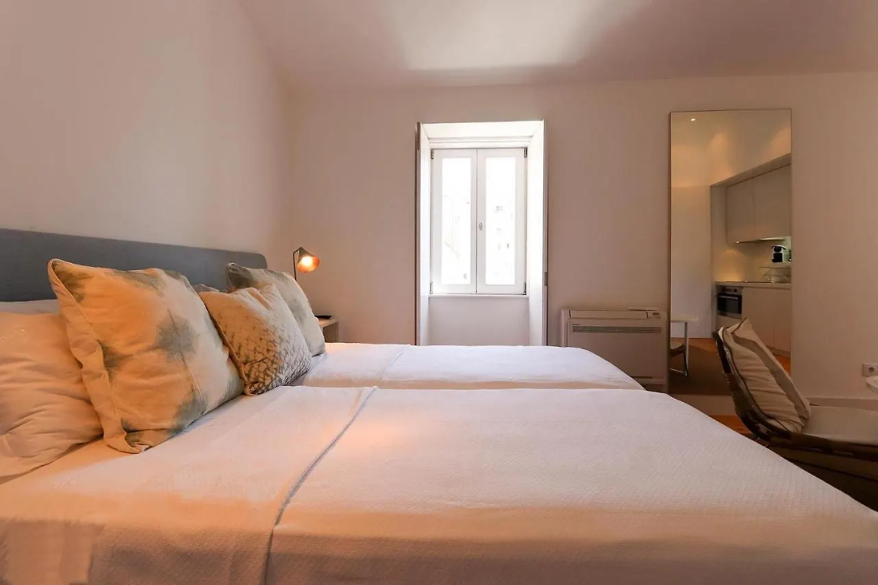Appartement Combro Suites By Homing Lissabon Portugal