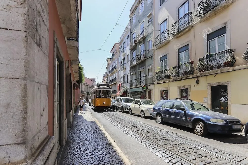 Combro Suites By Homing Lissabon Portugal
